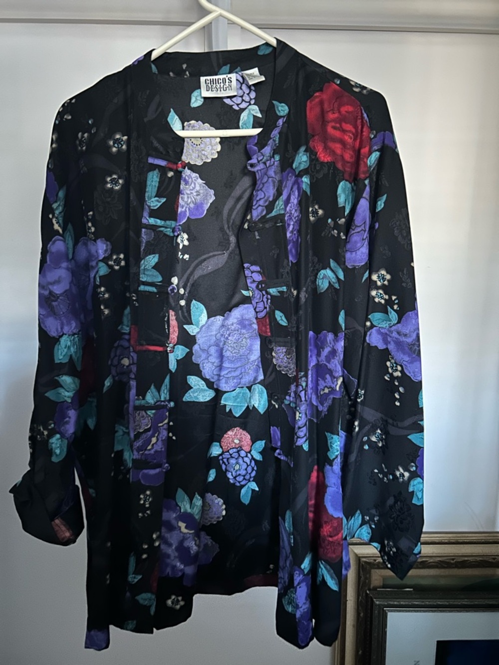 Chico’s Design Size 3 Black Floral 100% Silk top
